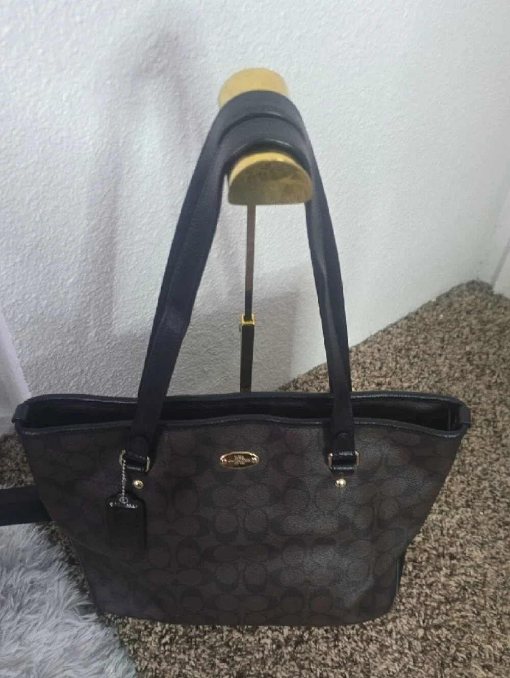 Coach Dark Brown & Black Mono Signature Medium Tote W/ Silver Hardware (EUC)🖤